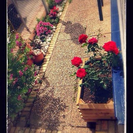 Hostal Puerto De Santa Maria Ел Пуерто де Санта Мария Екстериор снимка